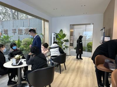 看完淪陷!剛剛南通主城大平層冒雨公開(kāi),買(mǎi)房人緊急出動(dòng)